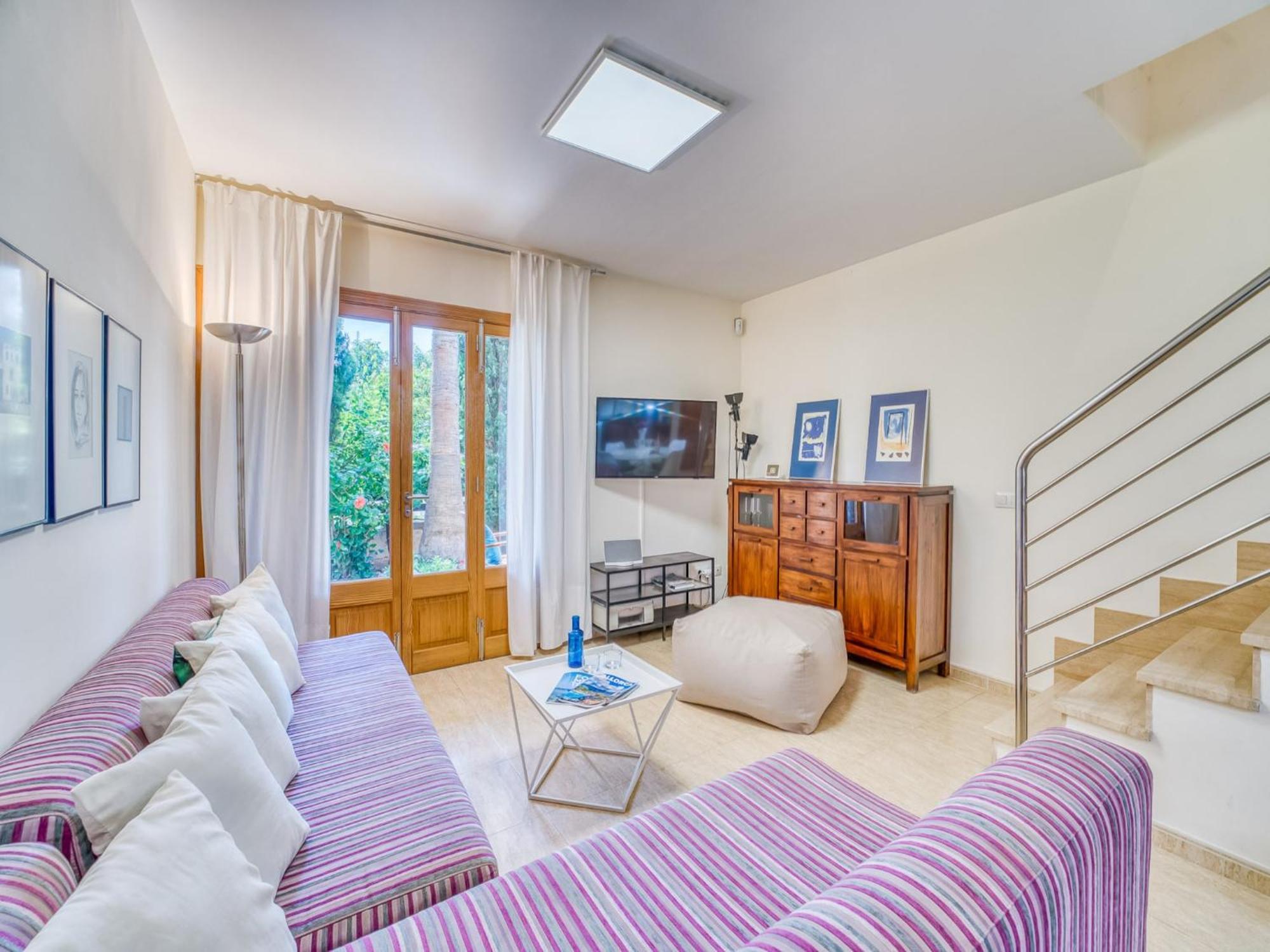 With Mountain Views Holiday home *